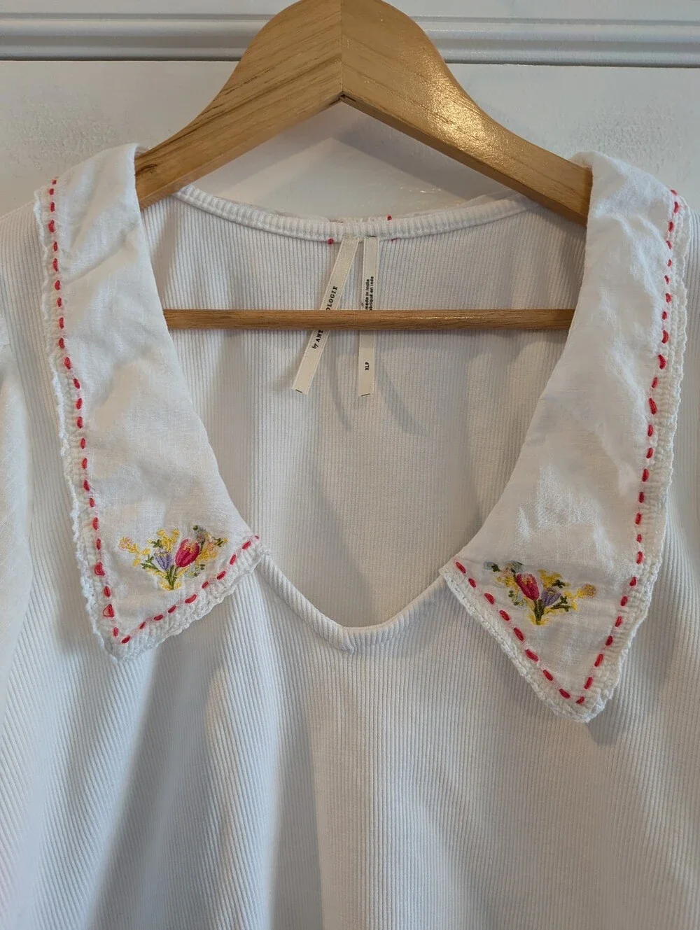 Anthropologie Short Puff Sleeve Collared Floral Embroidered Top White Size XLP